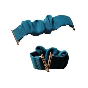 45 MM Apple Watch Band - Green/Gold Metal Scrunchie